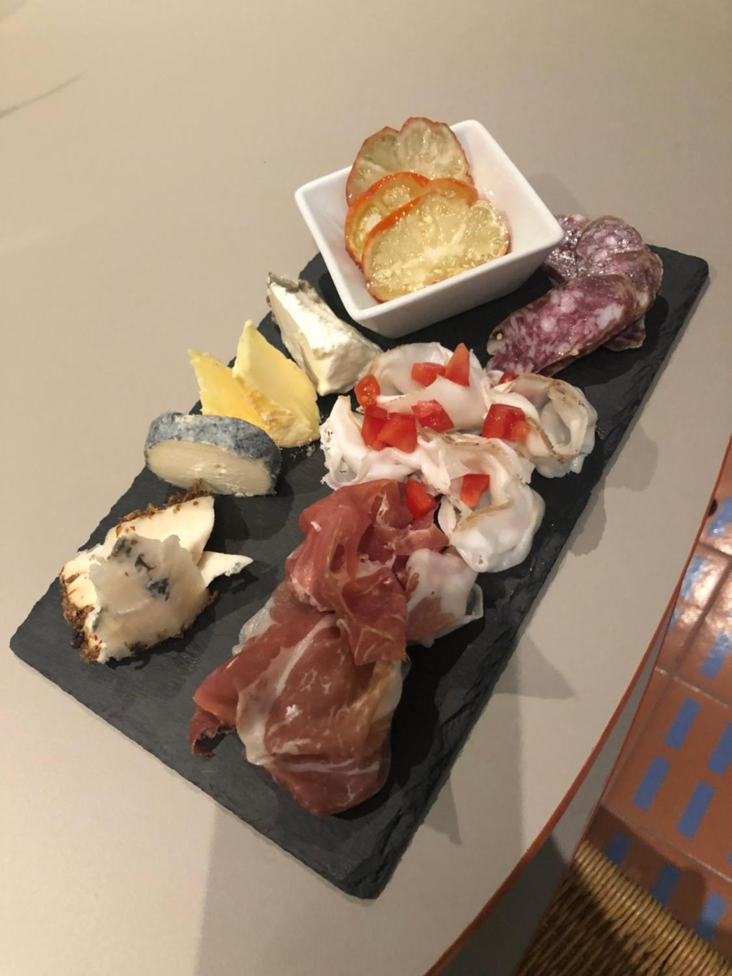 Villa Orsini - A Retreat In Pisa - Food And Relax מראה חיצוני תמונה